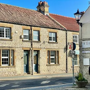 Holiday home The Annex - With Parking, Helmsley